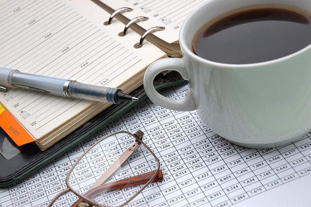 10 Paid AI tools for Financial Forecasting